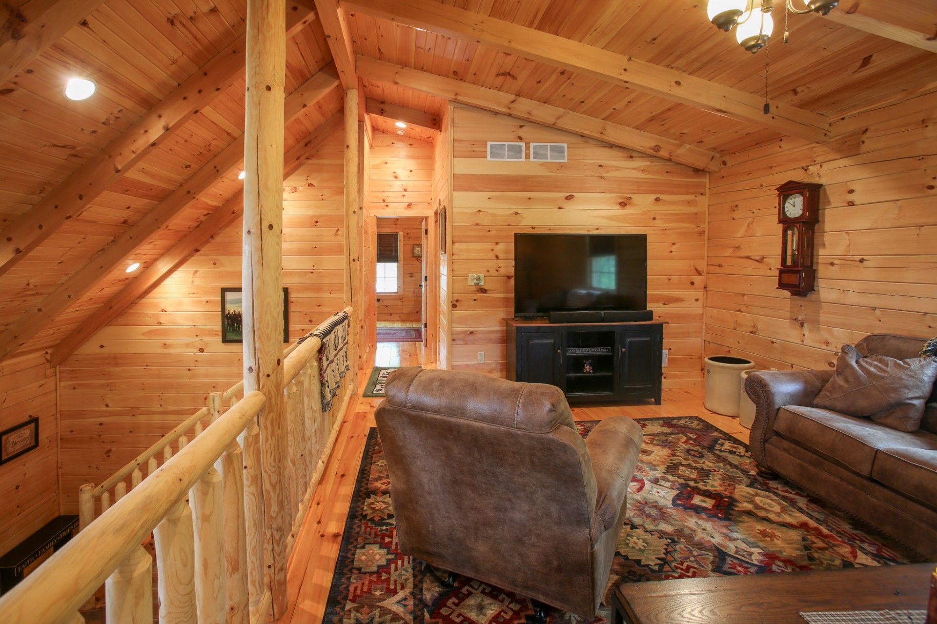 Shade Mountain II loft living area with vaulted ceiling